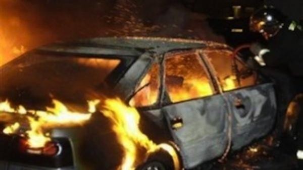 Лек автомобил “Ситроен” изгоря при пожар във вторник в Карлово