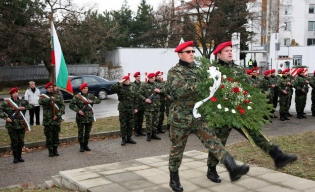 Карловската бригада бригада организира панахида в памет на загиналите военнослужещи в Кербала