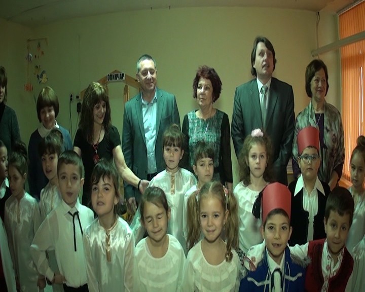 Деца от ОДЗ "Зорница" представиха страхотен спектакъл за Левски