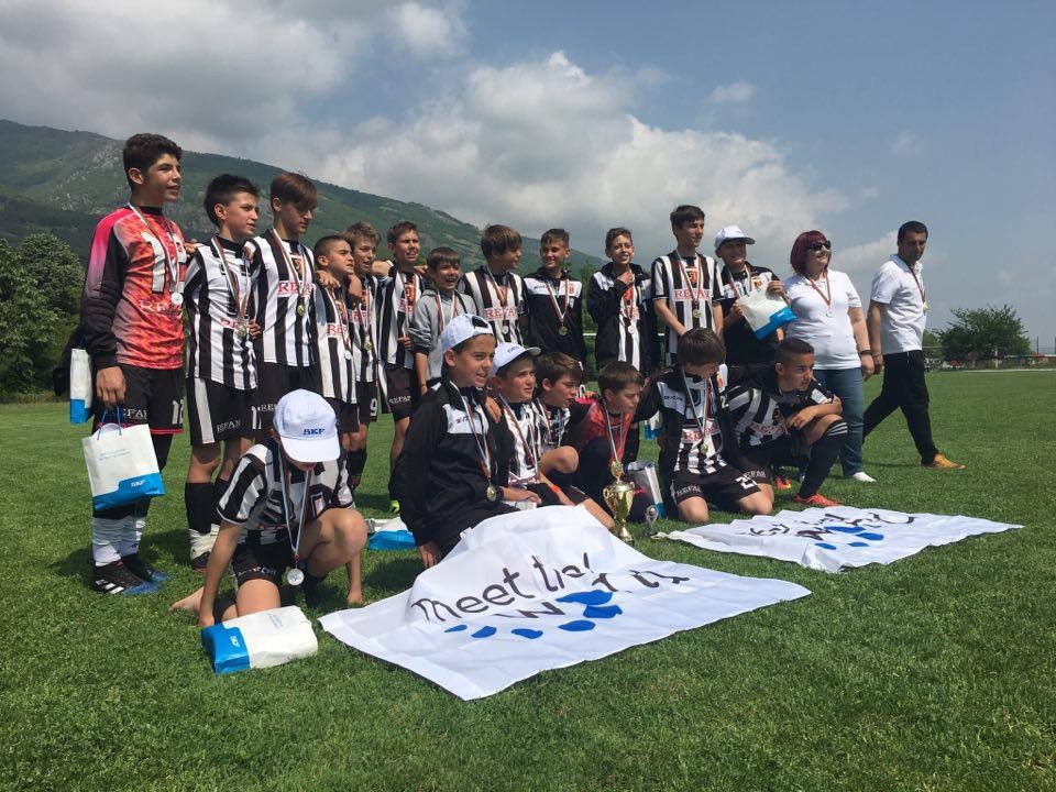СКФ Берингс България награди участниците в детския футболен турнир
