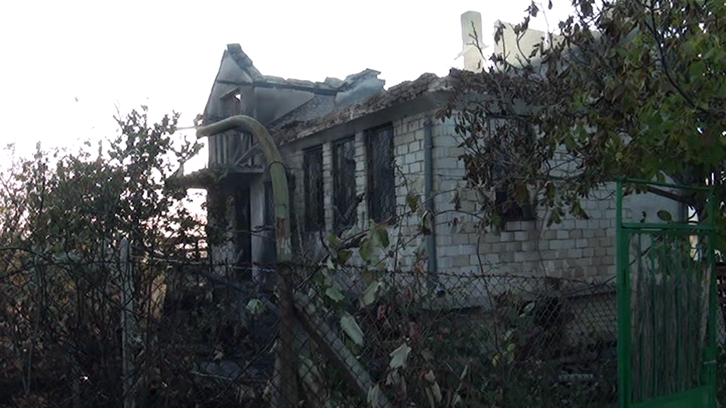 (ВИДЕО) 7 къщи изпепелени до основи при пожара край Хисаря