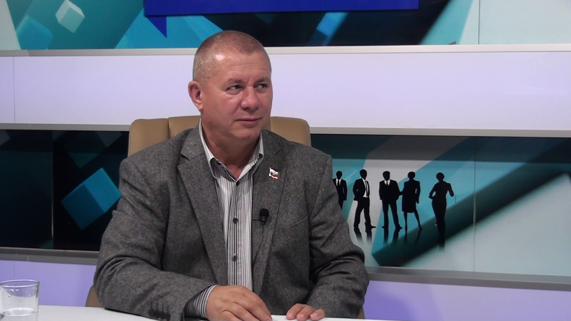 (ВИДЕО) Ген. Шивиков: Хората поставят като проблем №1 в общината обществения транспорт