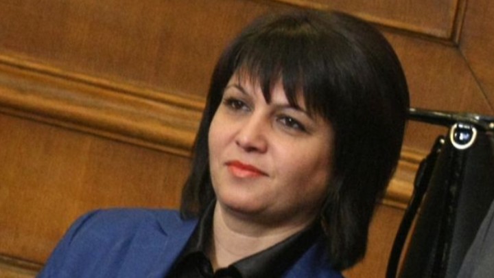 Веска Ненчева и  пловдивски депутати от БСП: Гергов да се дистанцира от партията