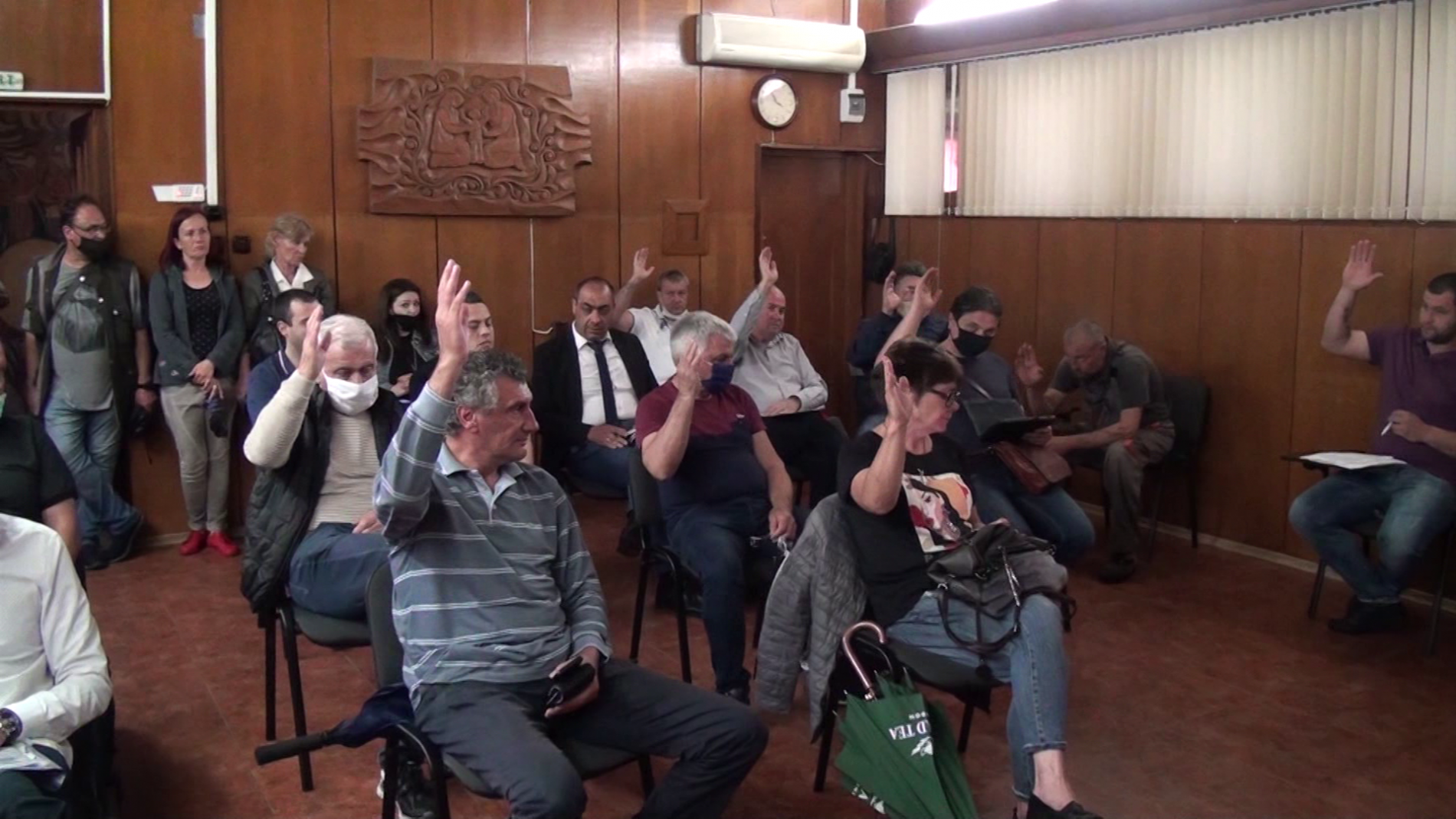 Община Сопот да поеме дълг от 400 000 лева приеха старейшините на заседание на комисиите