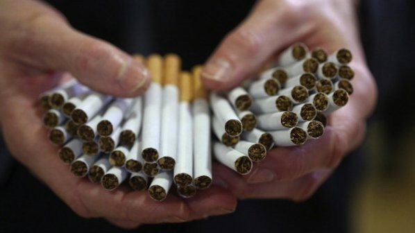 Полицията в Хисаря иззе безакцизни цигари и тютюн