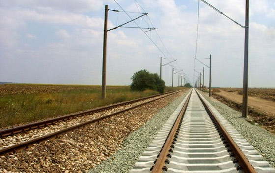 Откраднаха специална електропреносна мрежа между жп линията Горна махала - Хисаря