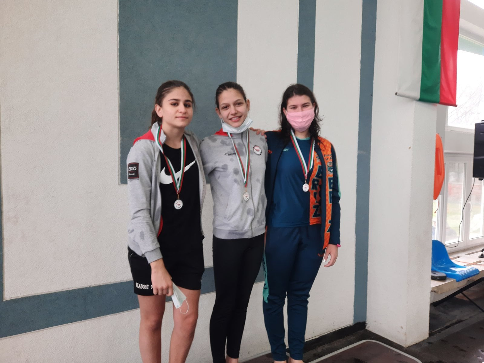 Момиче от Сопот стана шампион по плуване