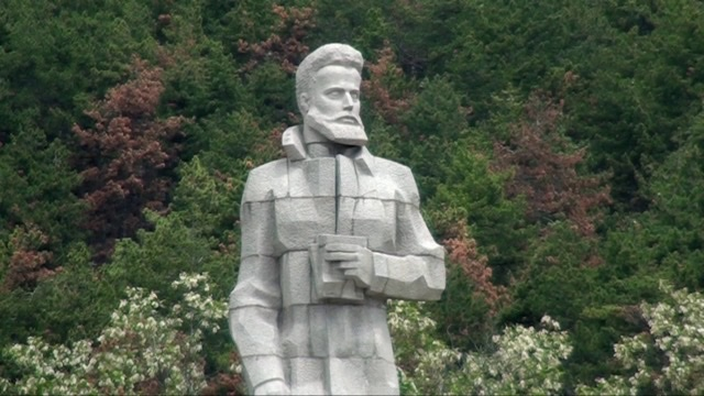 Калофер отбеляза 145 години от героичната гибел на Христо Ботев