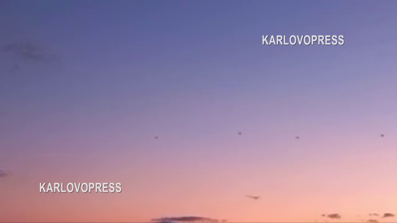 Ексклузивно! Военни хеликоптери летят над Сопот и Карлово /ВИДЕО/