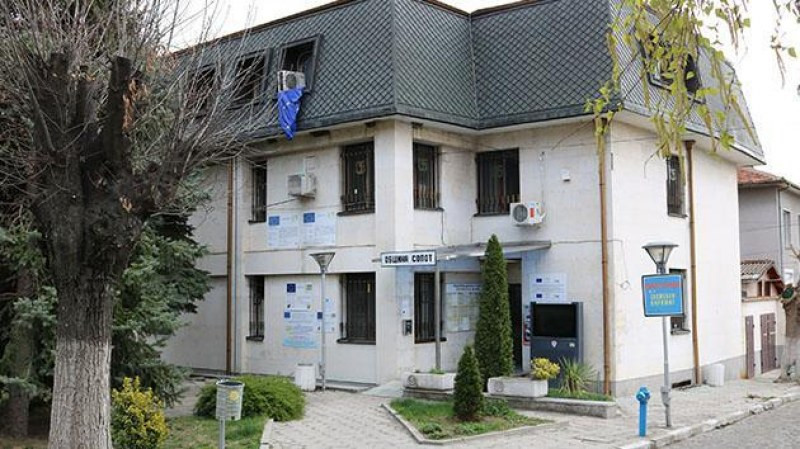 Община Сопот обявява продажба на поземлени имоти 