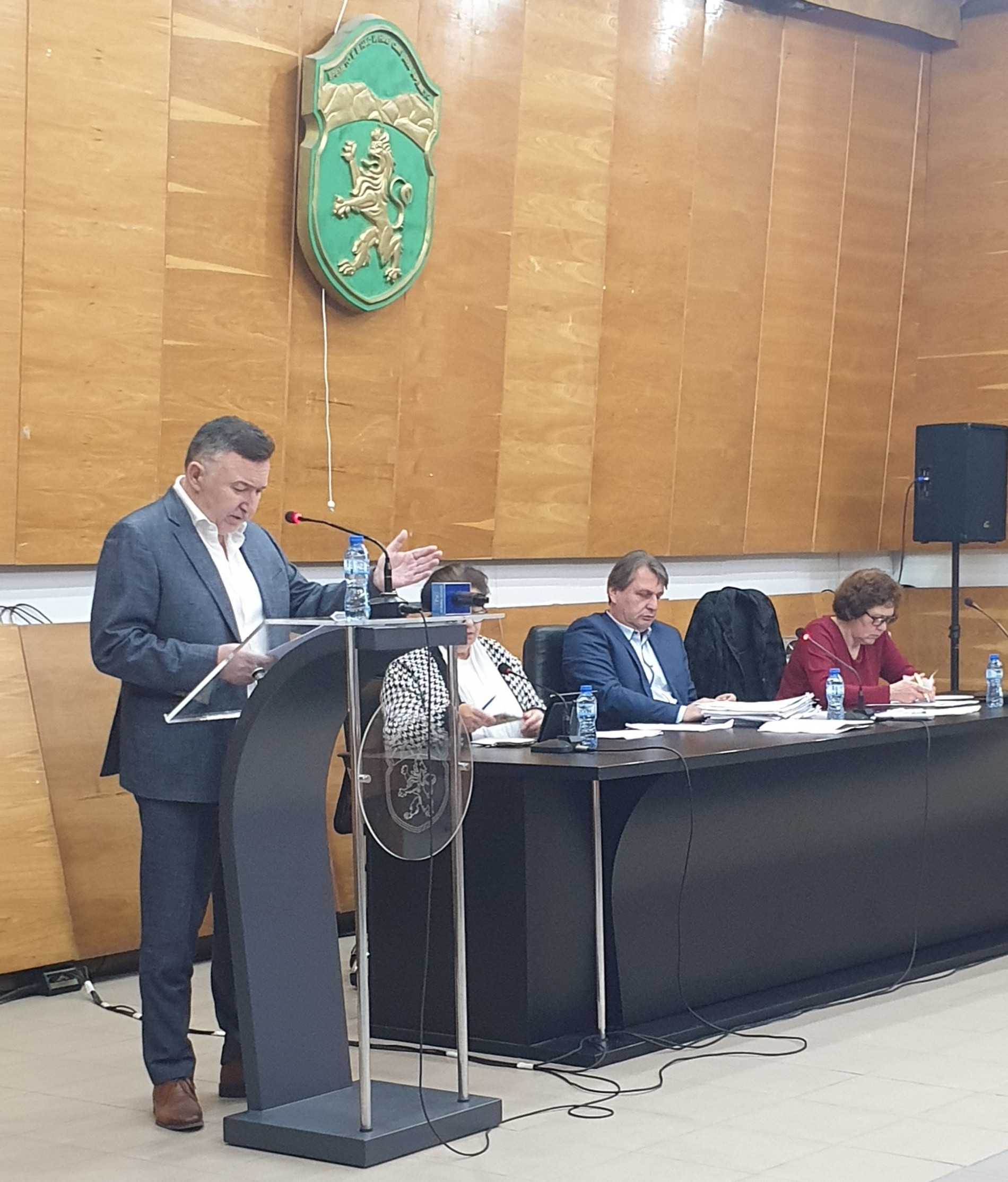 Общинският съвет в Карлово одобри бюджетна прогноза за периода 2023-2025-та година