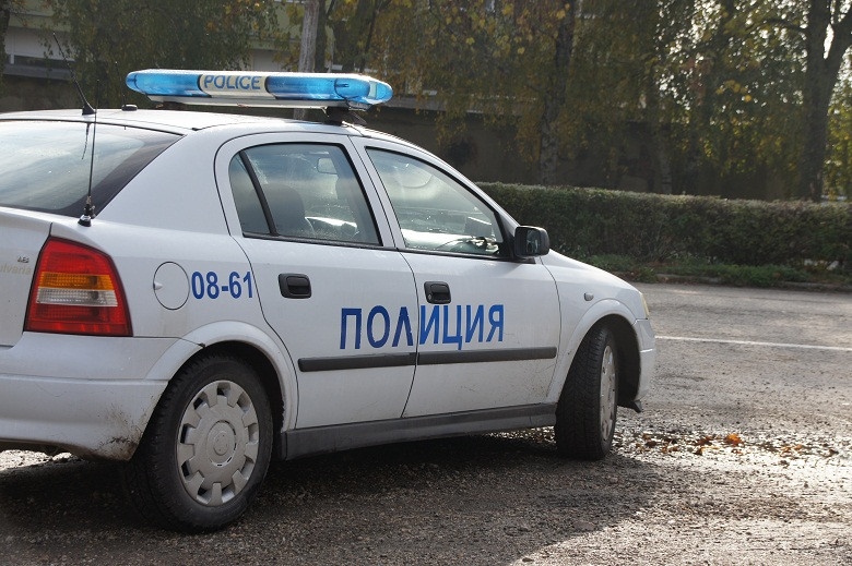 В Карловско задържаха две млади момичета да шофират под въздействие на наркотици