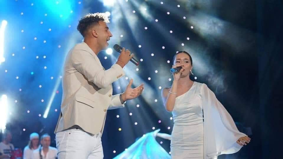 Невероятен успех за карловката  Дани Илиева и Емин в конкурса "Бургас и морето"